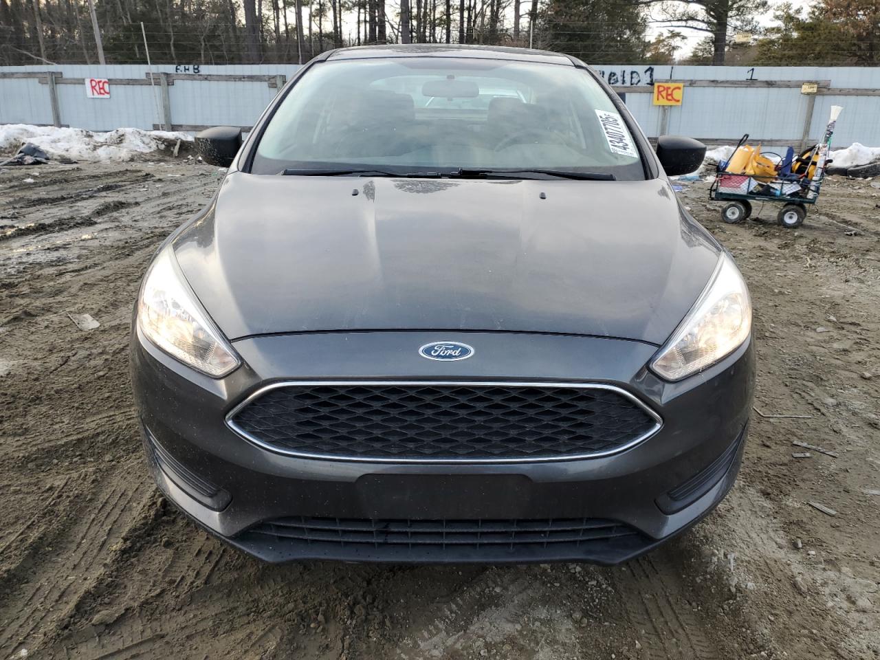 2018 Ford Focus - Image 5