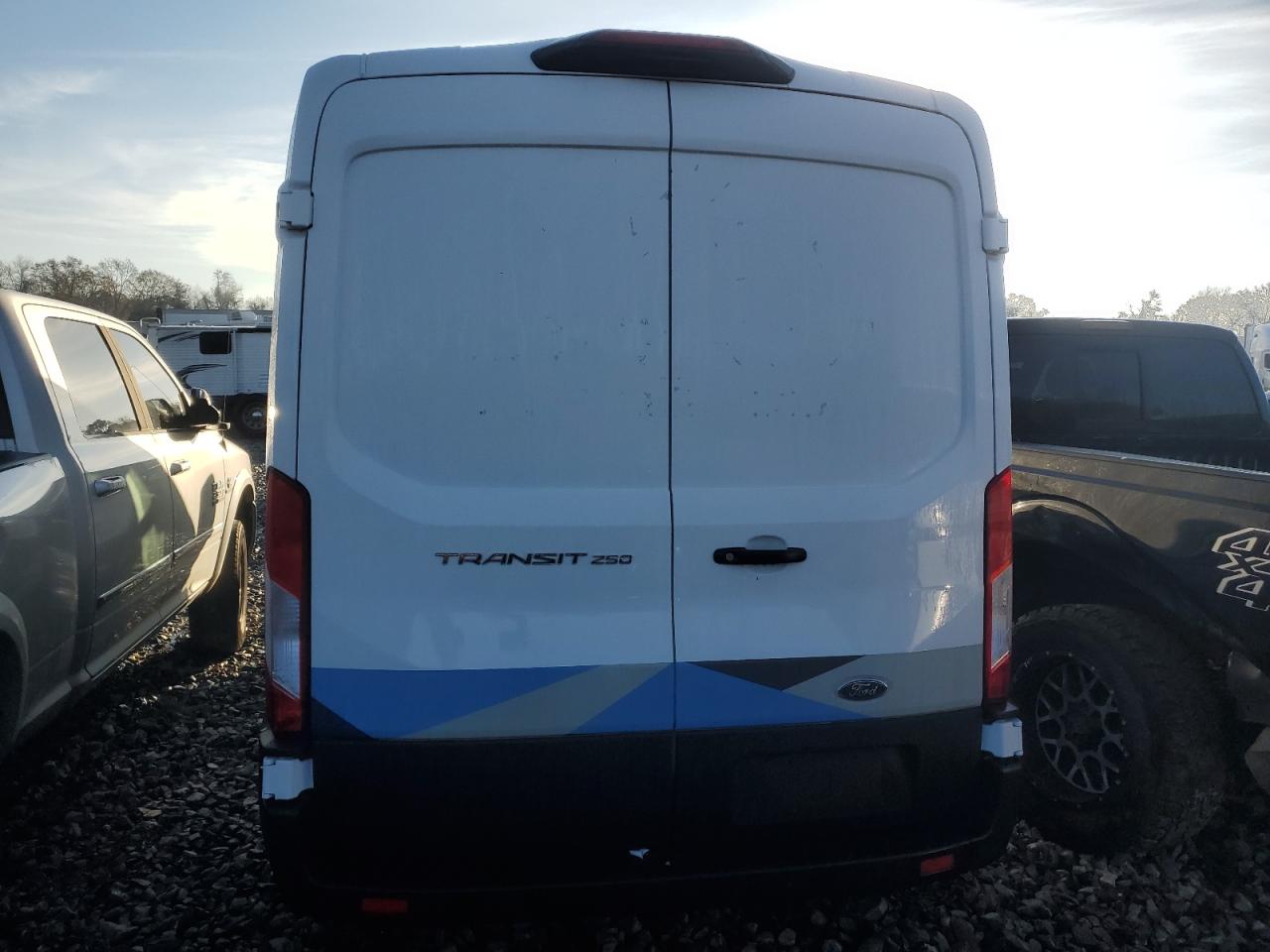 2023 Ford Transit - Image 6