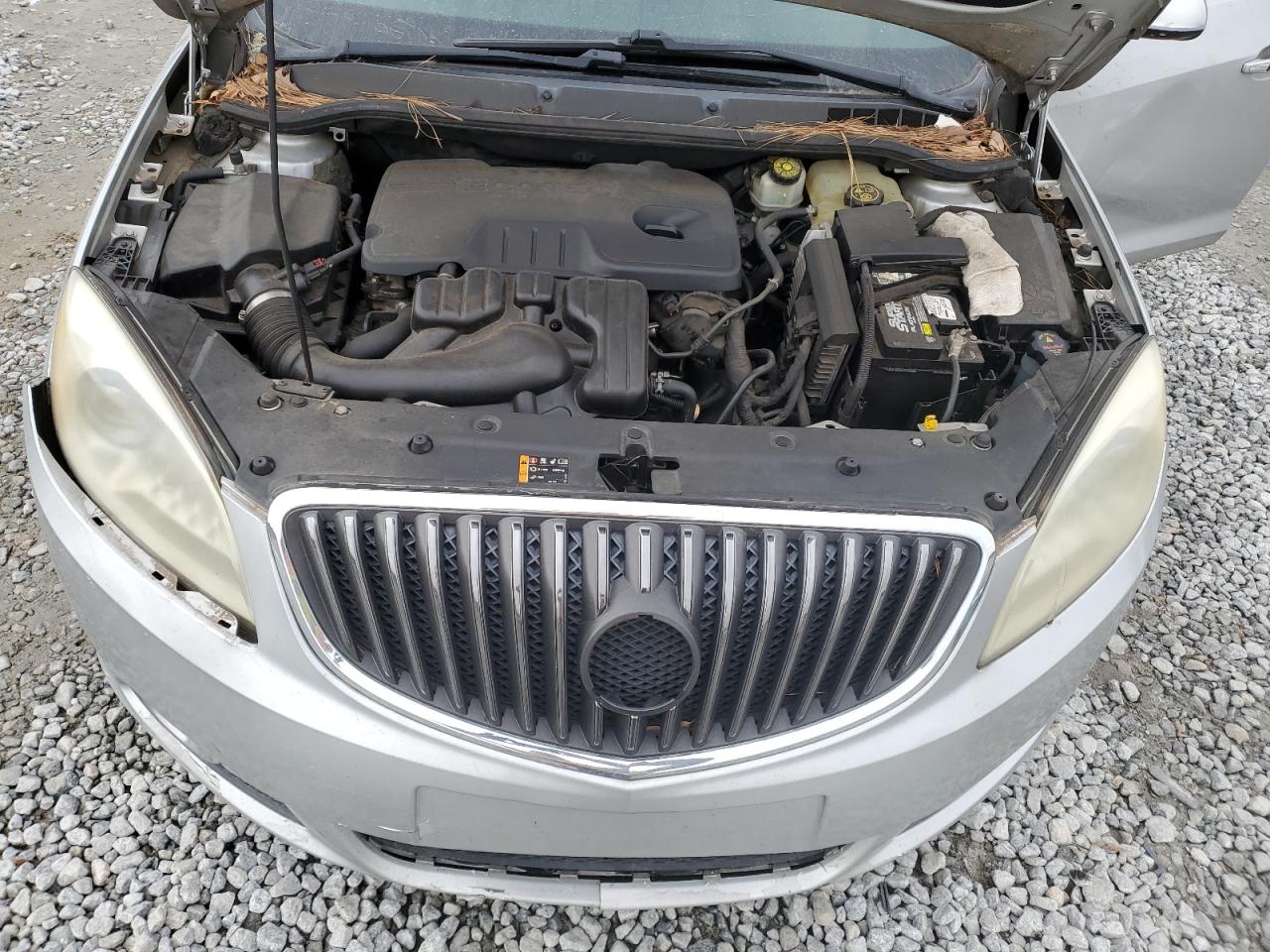 2013 Buick Verano - Image 11