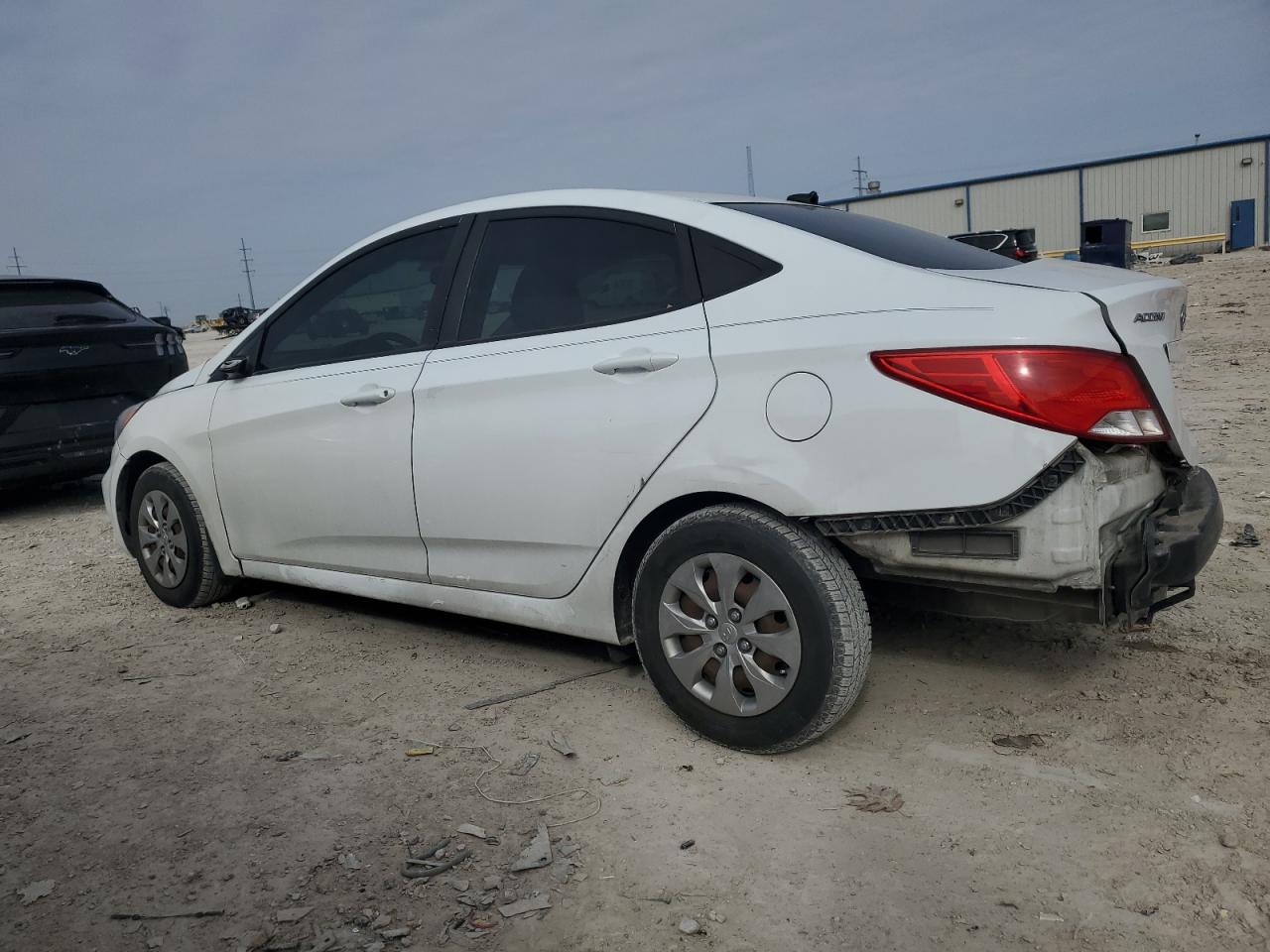2016 Hyundai Accent - Image 2