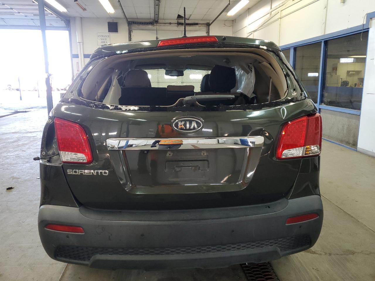 2011 Kia Sorento - Image 6
