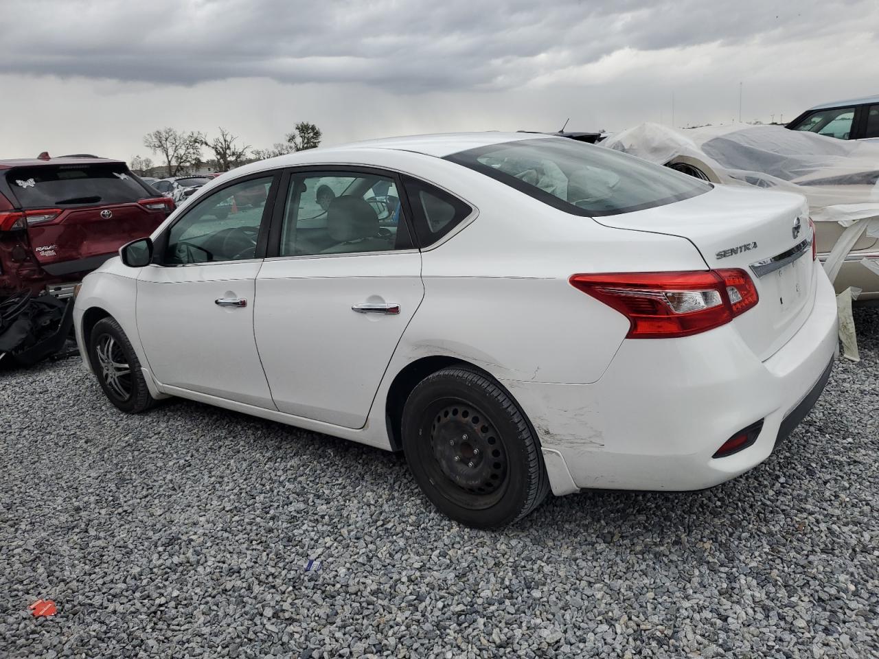 2017 Nissan Sentra - Image 2
