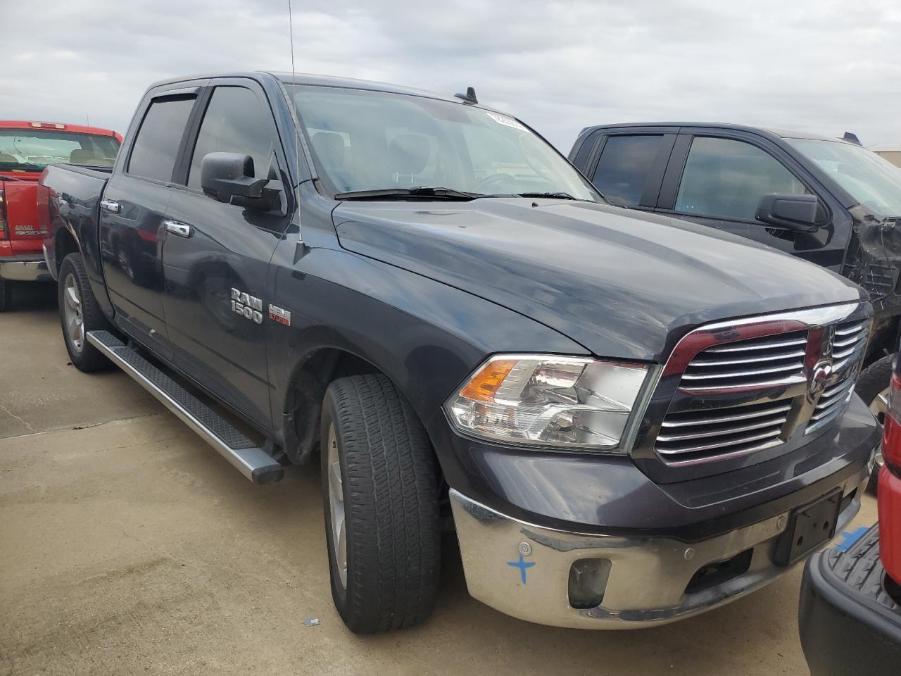 VIN 3C6RR6LT7GG310102 2016 RAM 1500 no.4