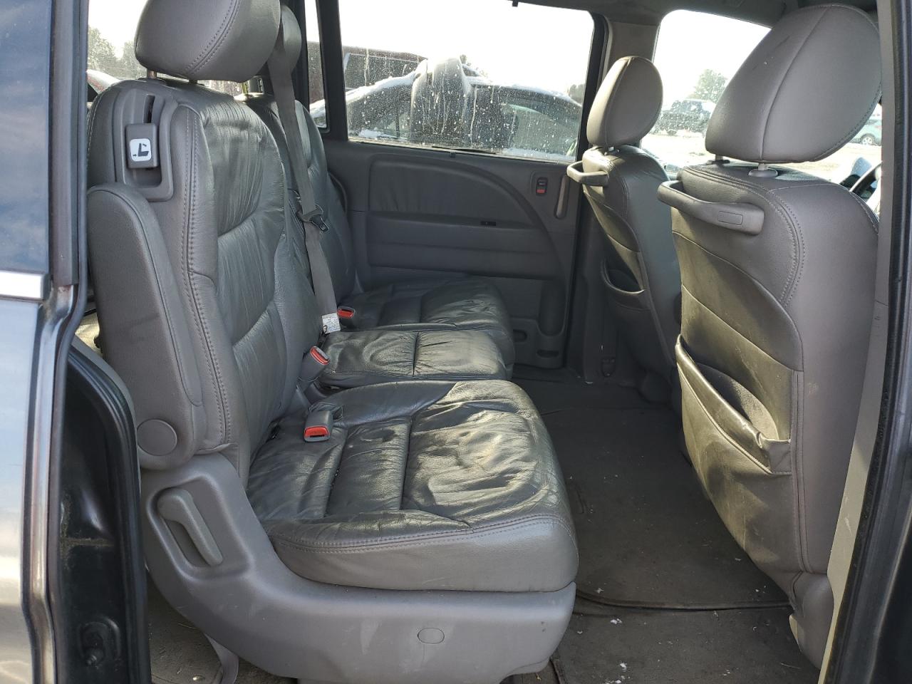 2010 Honda Odyssey - Image 11
