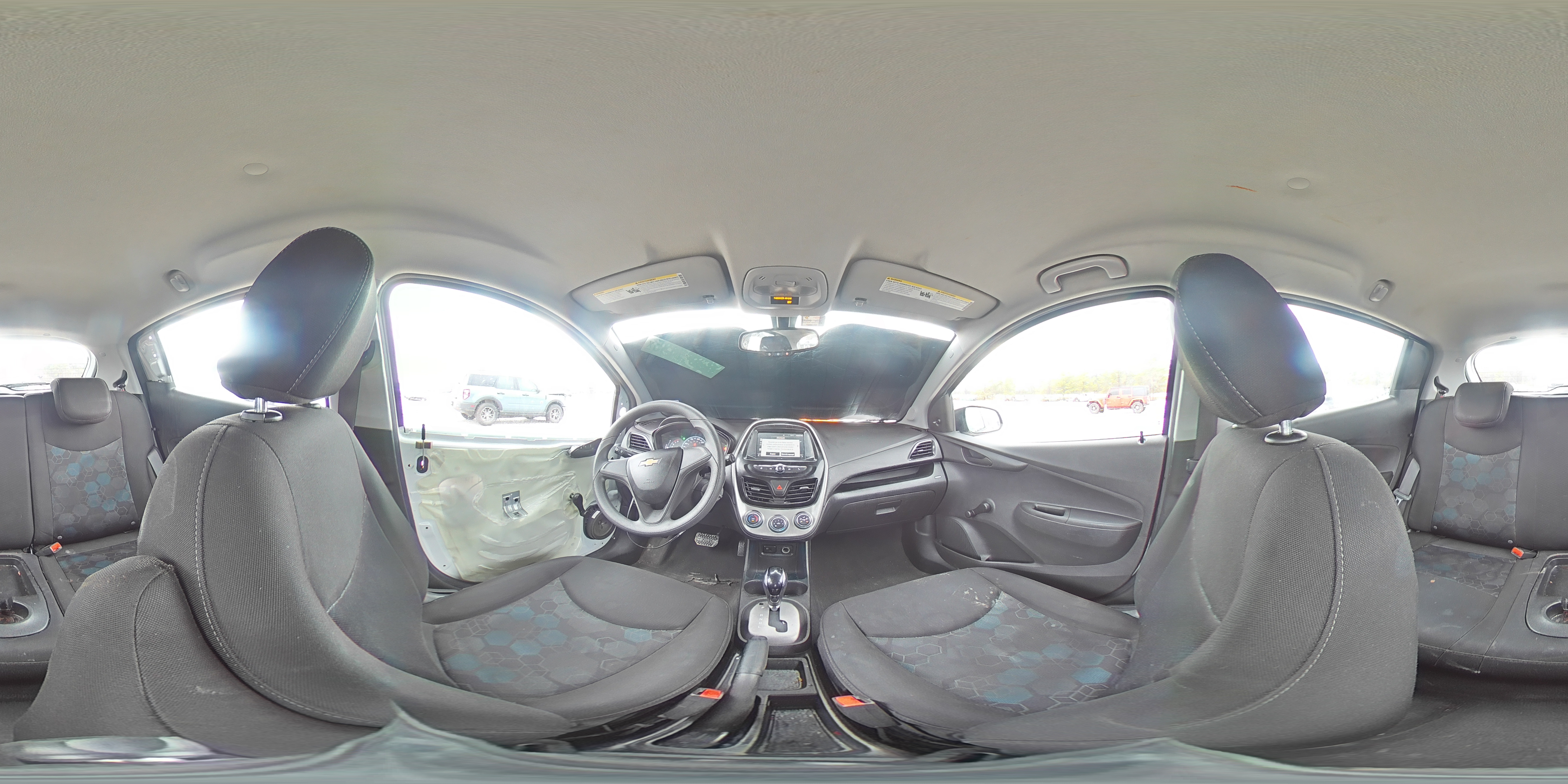 2017 Chevrolet Spark - Image 16