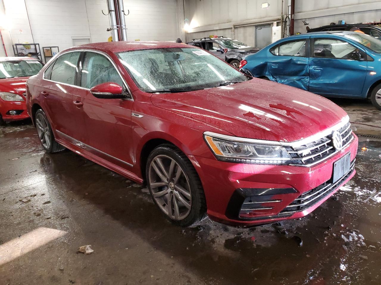 2017 Volkswagen Passat - Image 4