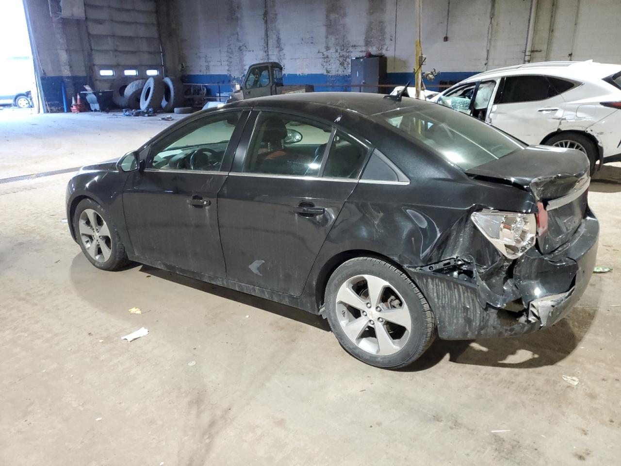 2011 Chevrolet Cruze - Image 2