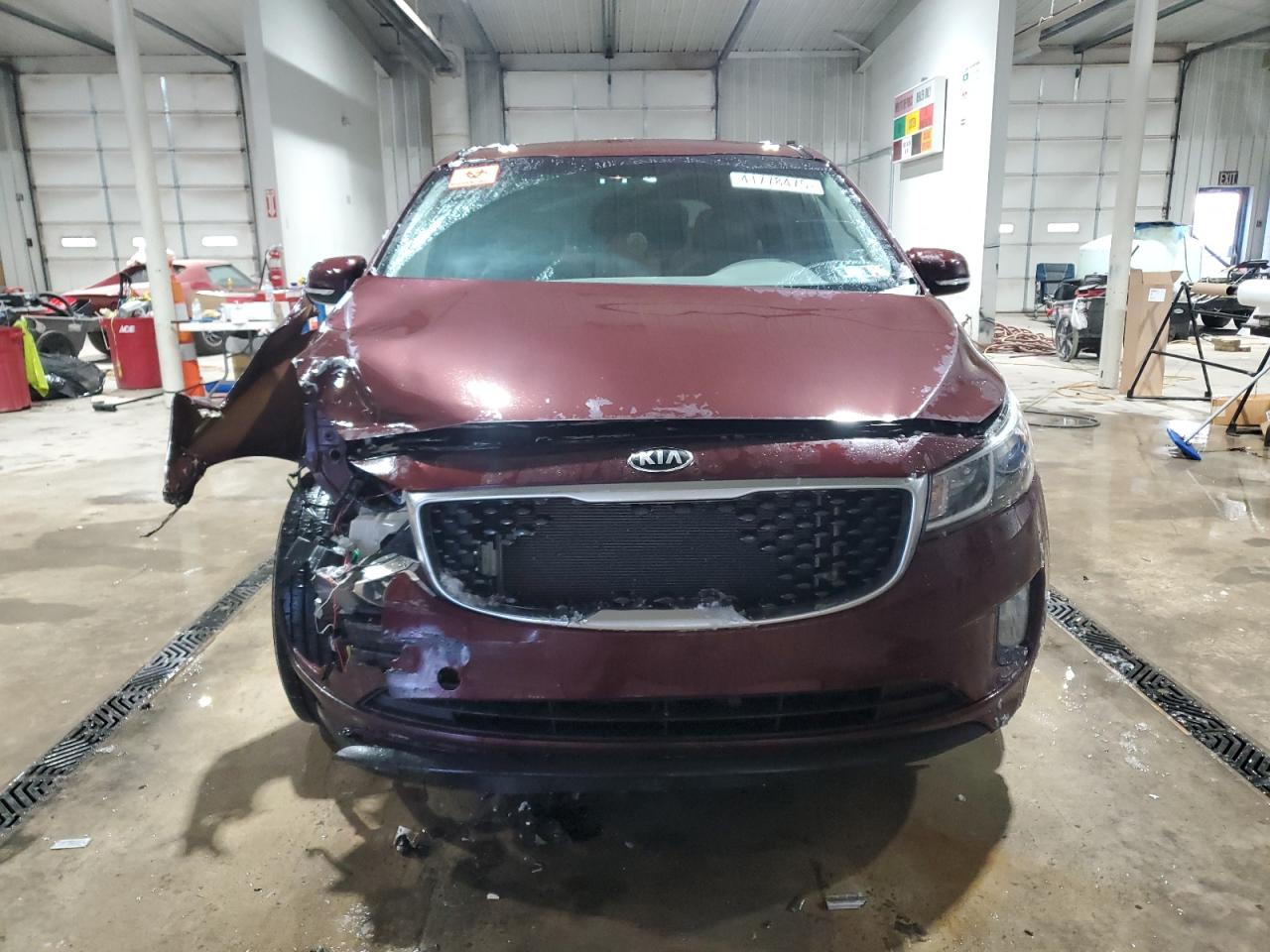 2016 Kia Sedona - Image 5