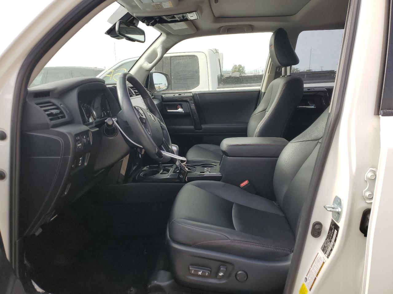 2021 Toyota 4Runner - Image 7