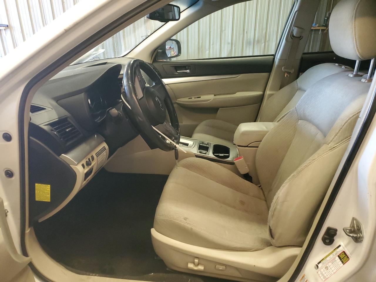 2011 Subaru Outback - Image 7