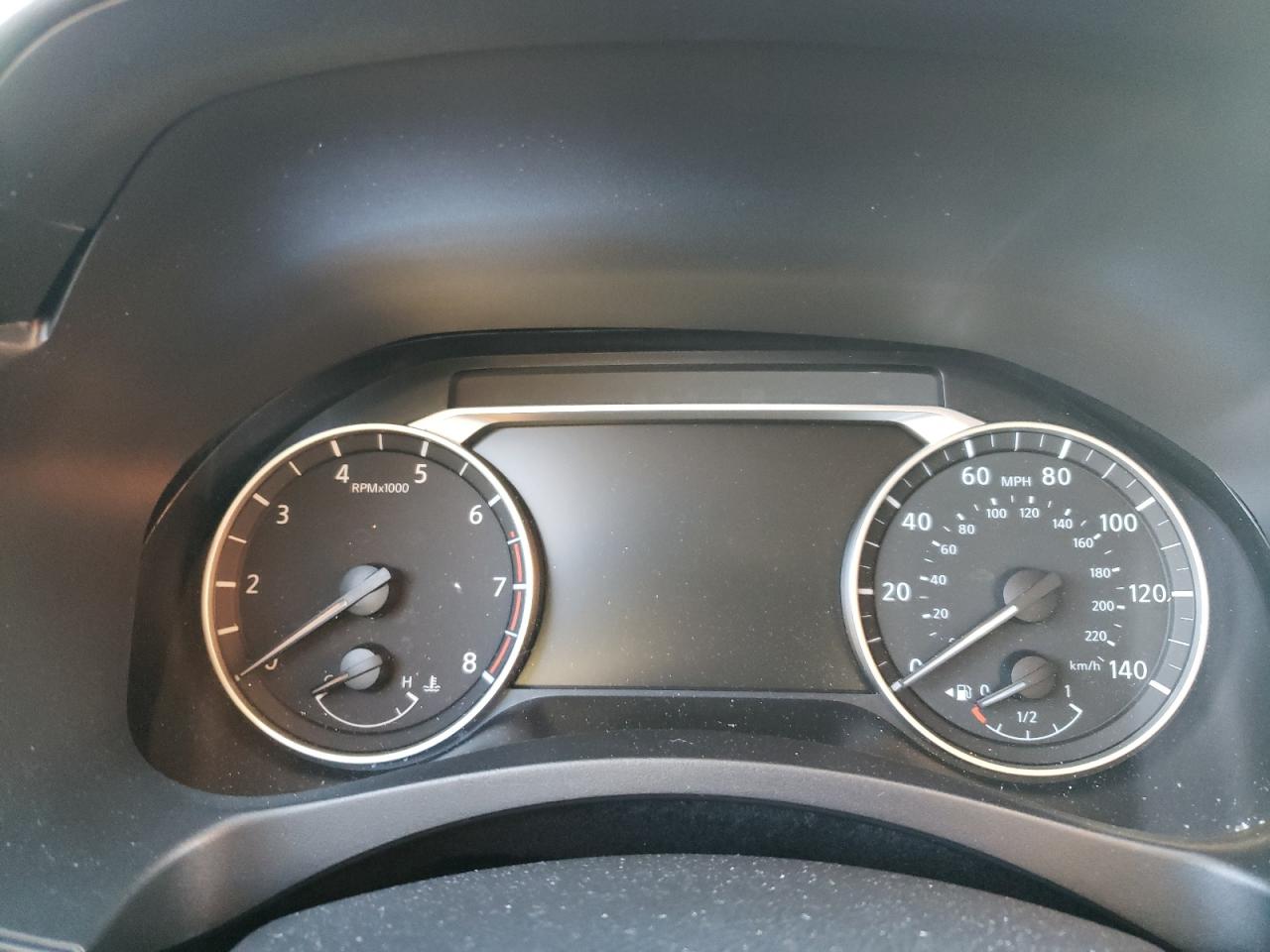 2019 Nissan Altima - Image 9