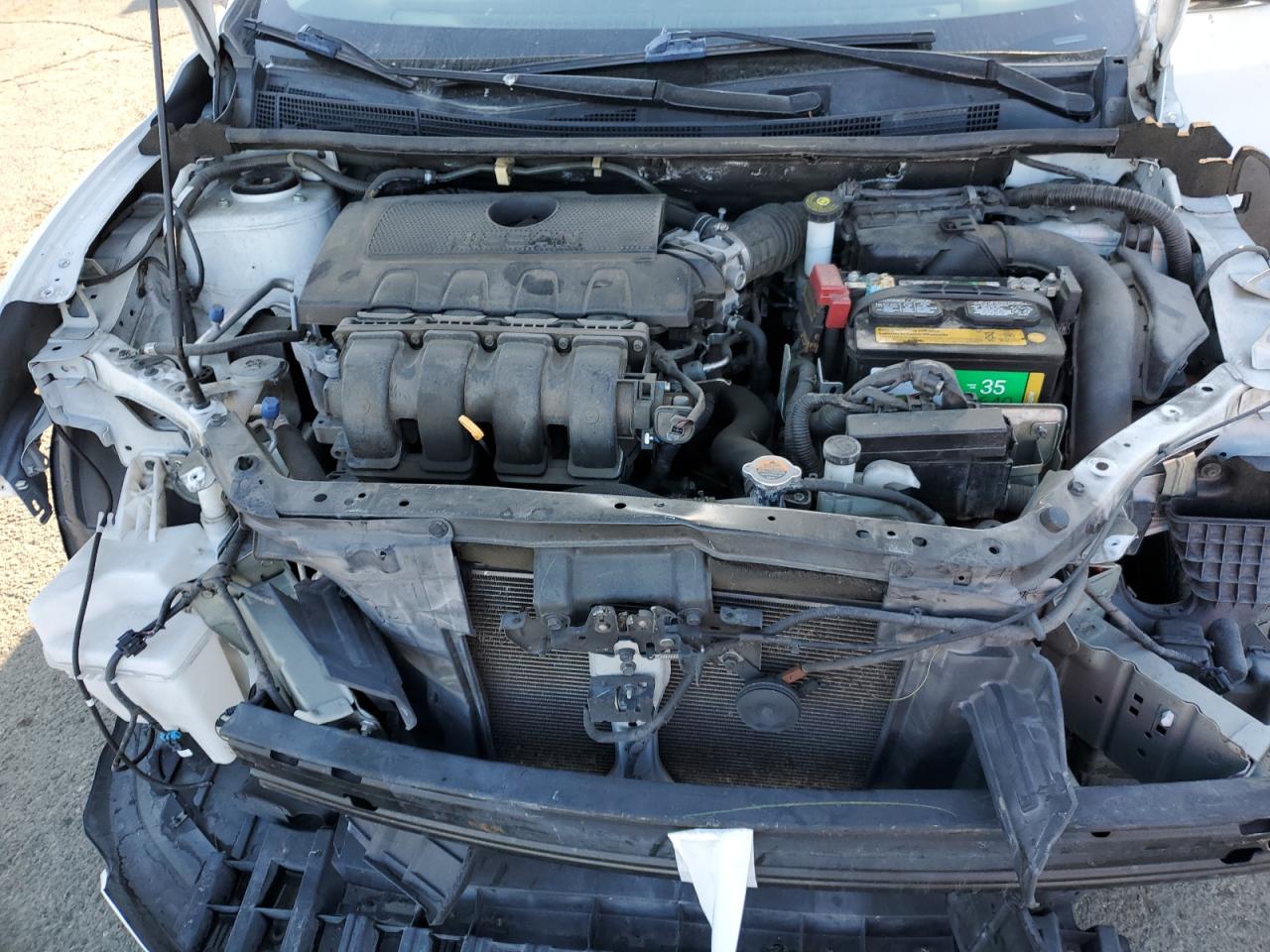 2015 Nissan Sentra - Image 12