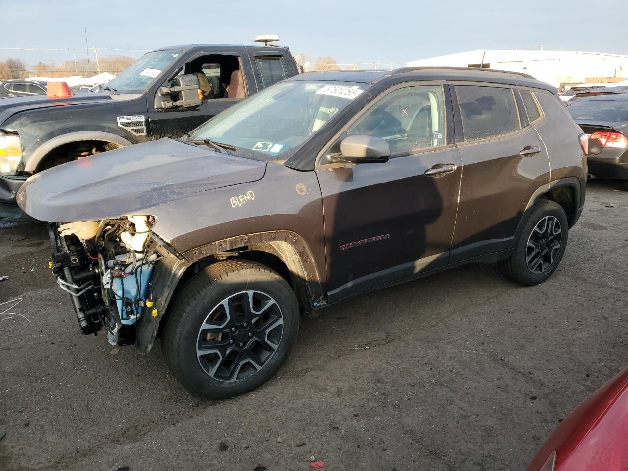 VIN 3C4NJDDB7KT594727 2019 JEEP COMPASS no.1