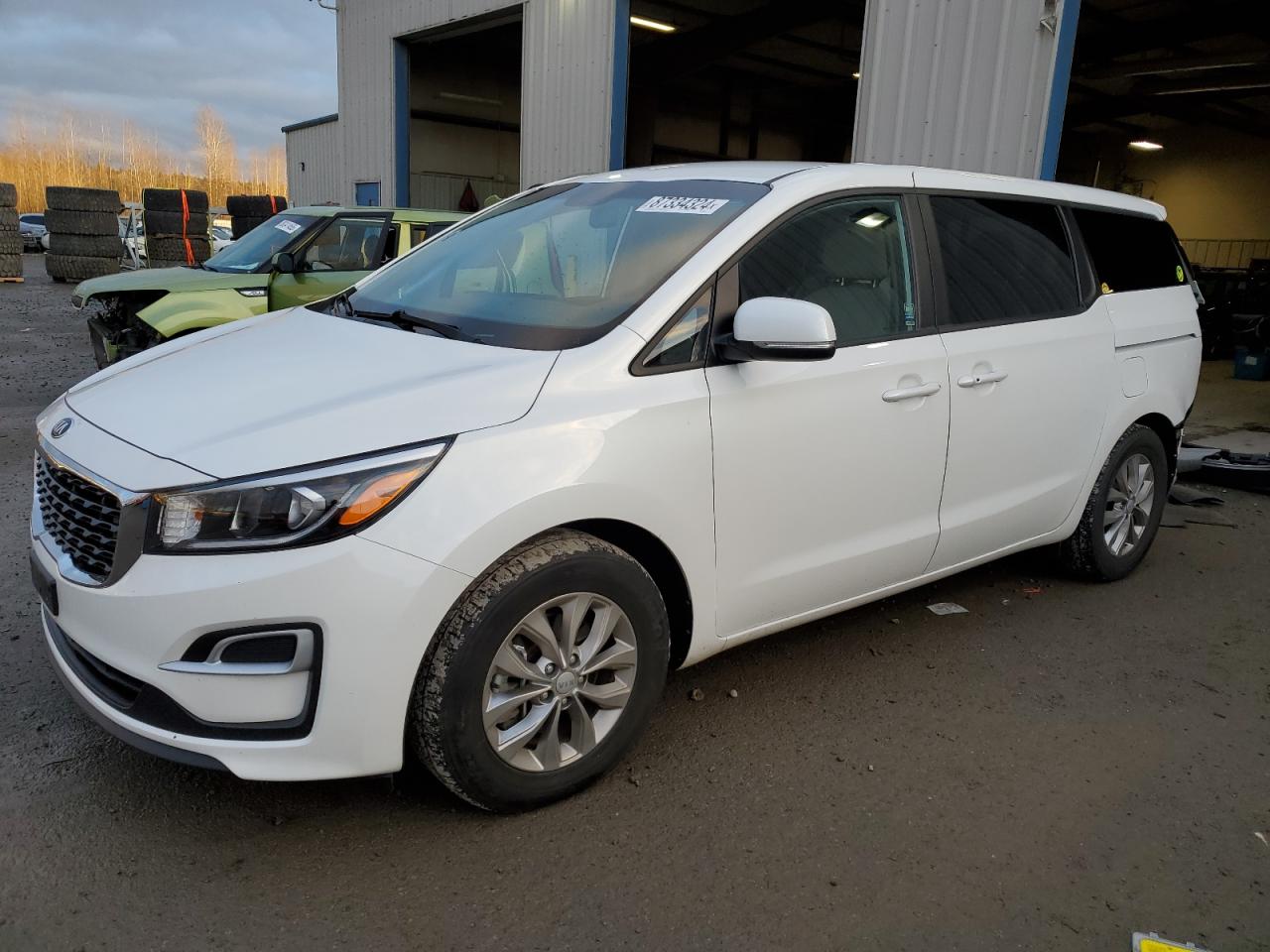 2020 Kia Sedona - Image 1