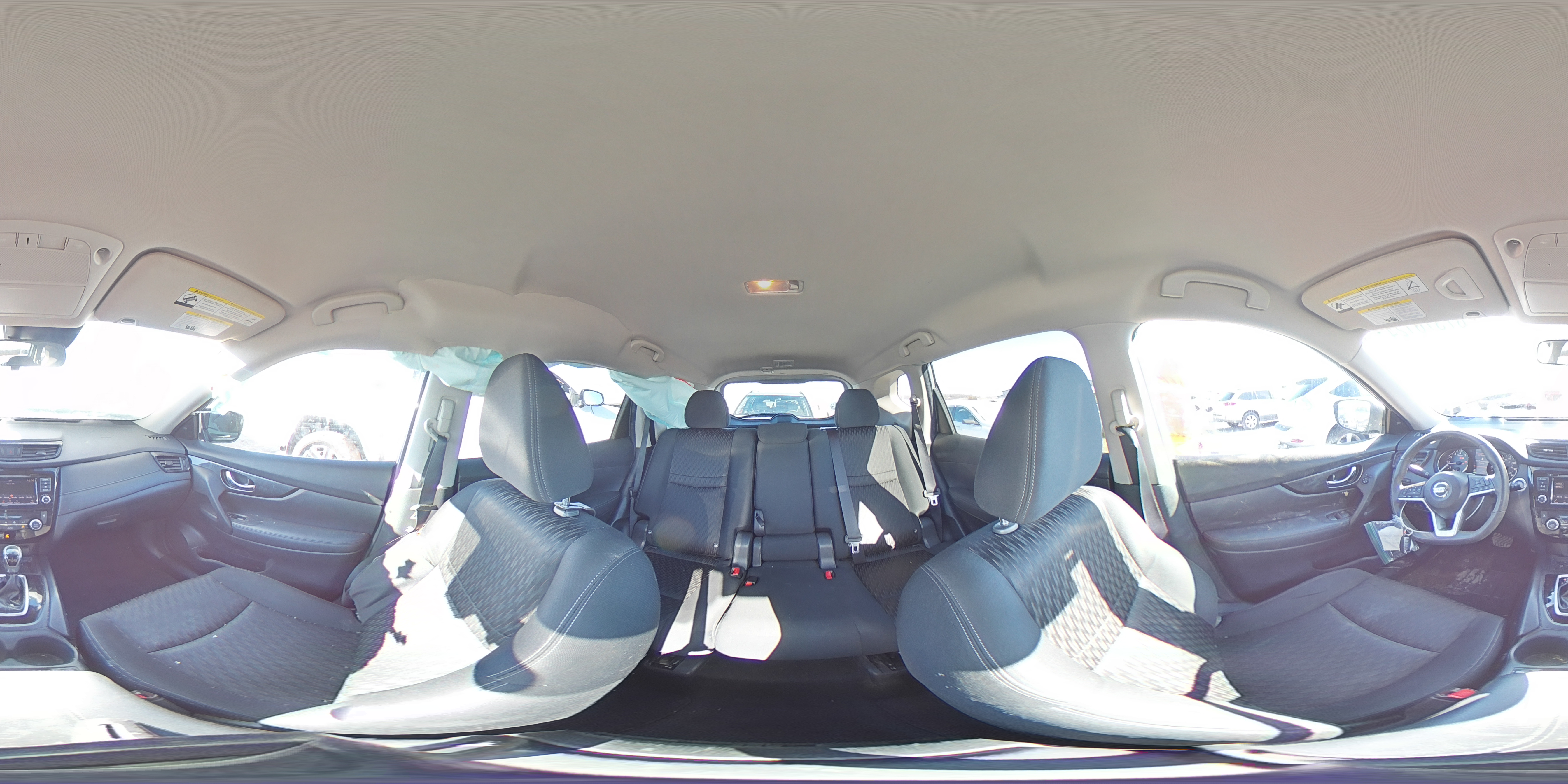 2019 Nissan Rogue - Image 13