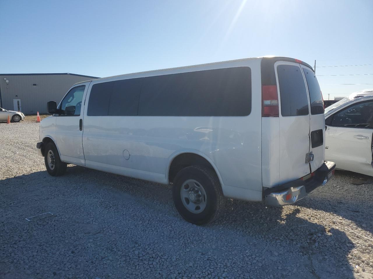2016 Chevrolet Express - Image 2