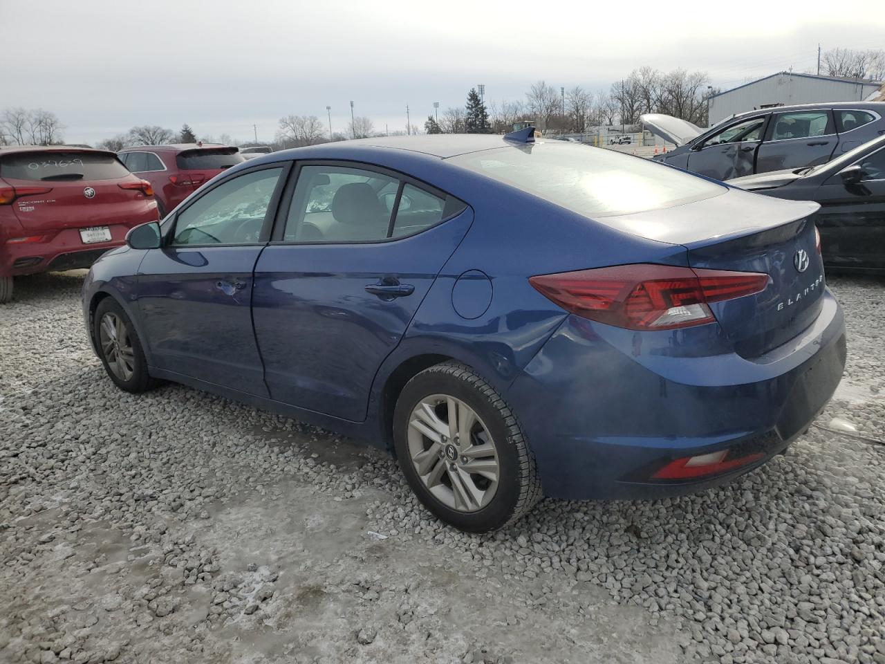 2019 Hyundai Elantra - Image 2