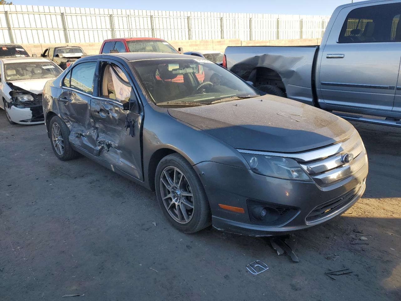 2010 Ford Fusion - Image 4