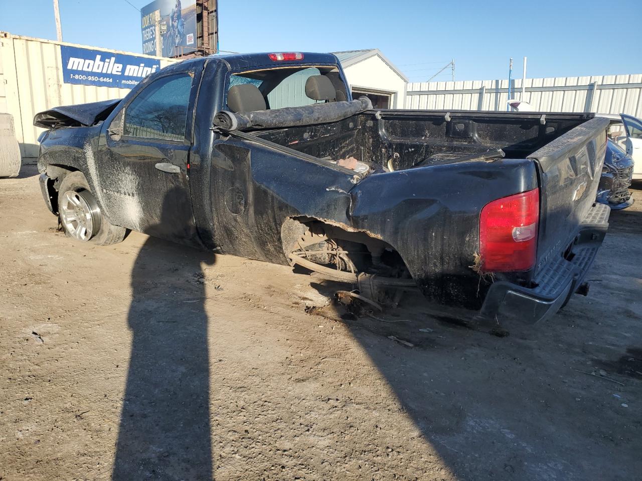 2008 Chevrolet Silverado - Image 2