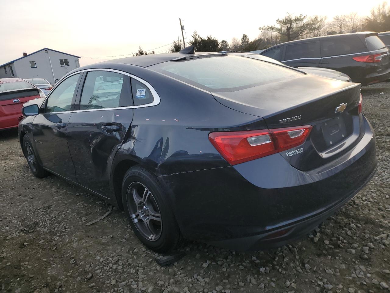 2016 Chevrolet Malibu - Image 2