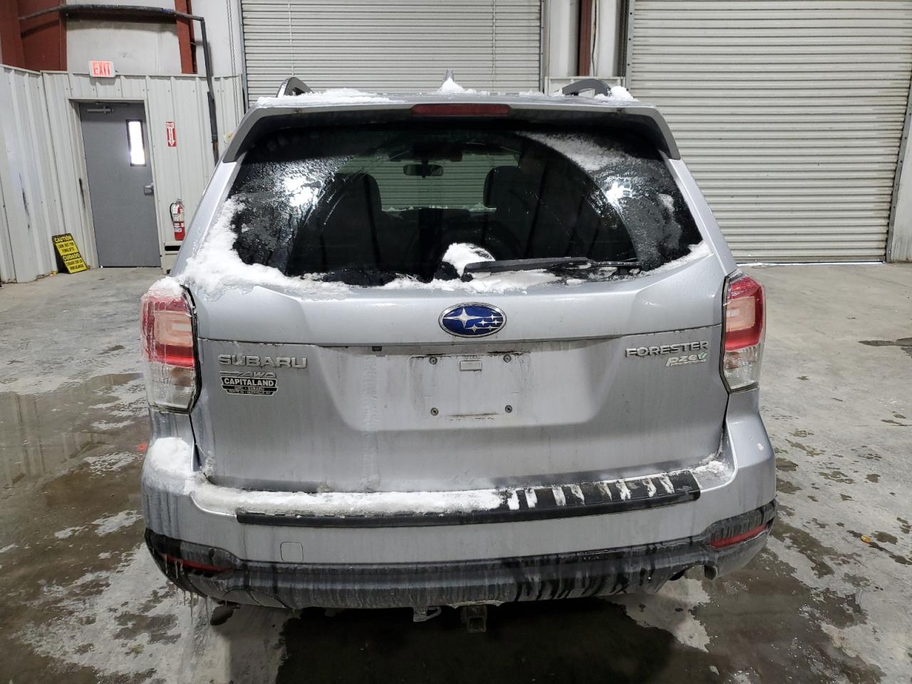 2017 Subaru Forester - Image 6