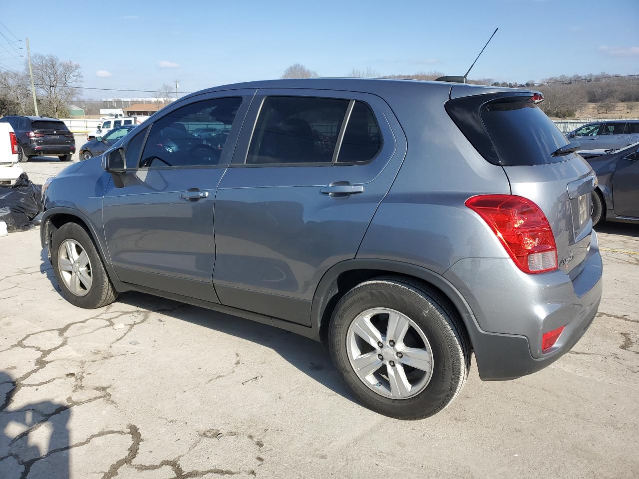 2020 Chevrolet Trax - Image 2