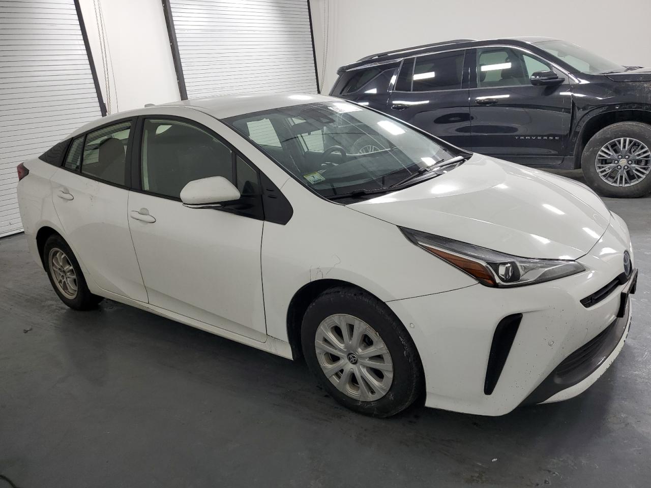 2022 Toyota Prius - Image 4