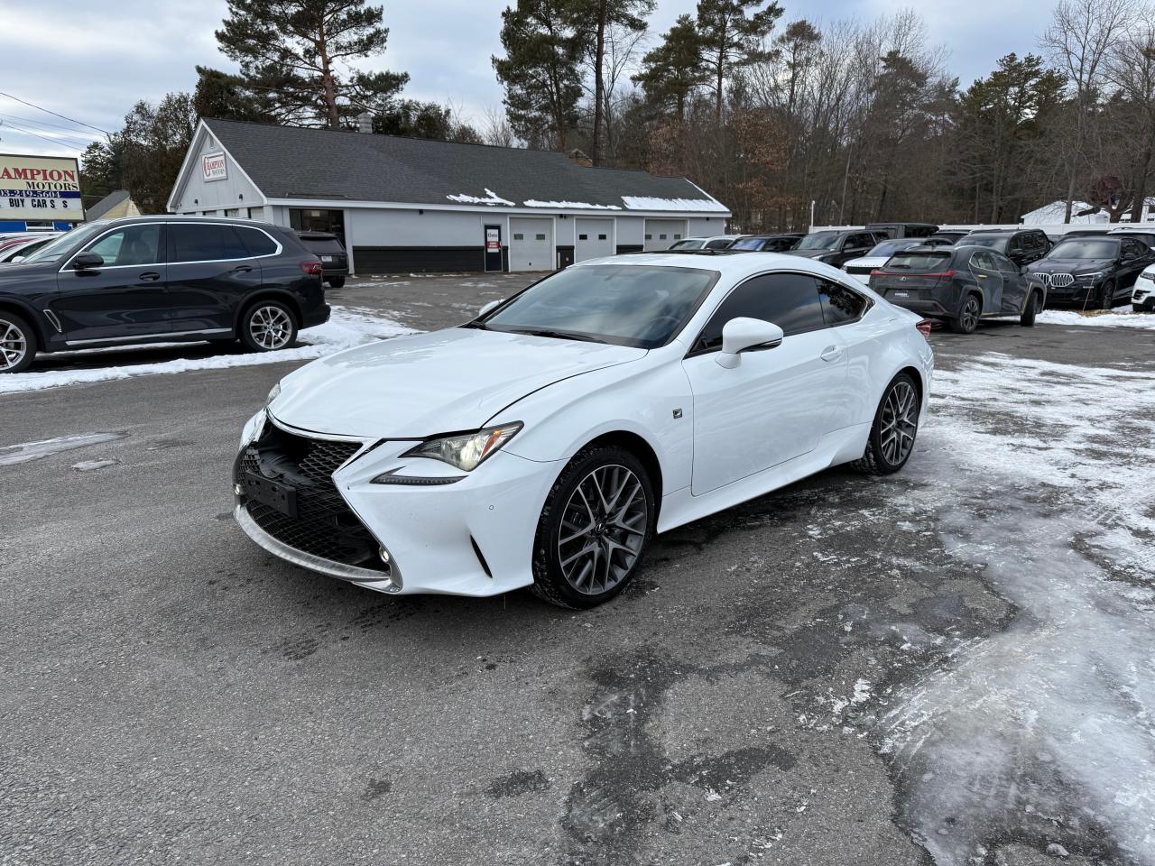 VIN JTHSM5BC0H5003866 2017 LEXUS RC300 no.2