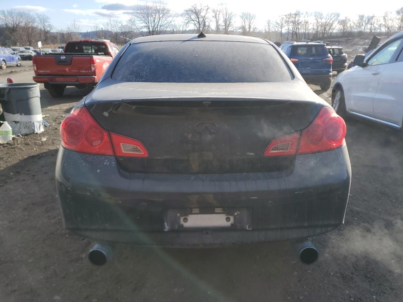 2012 Infiniti G - Image 6