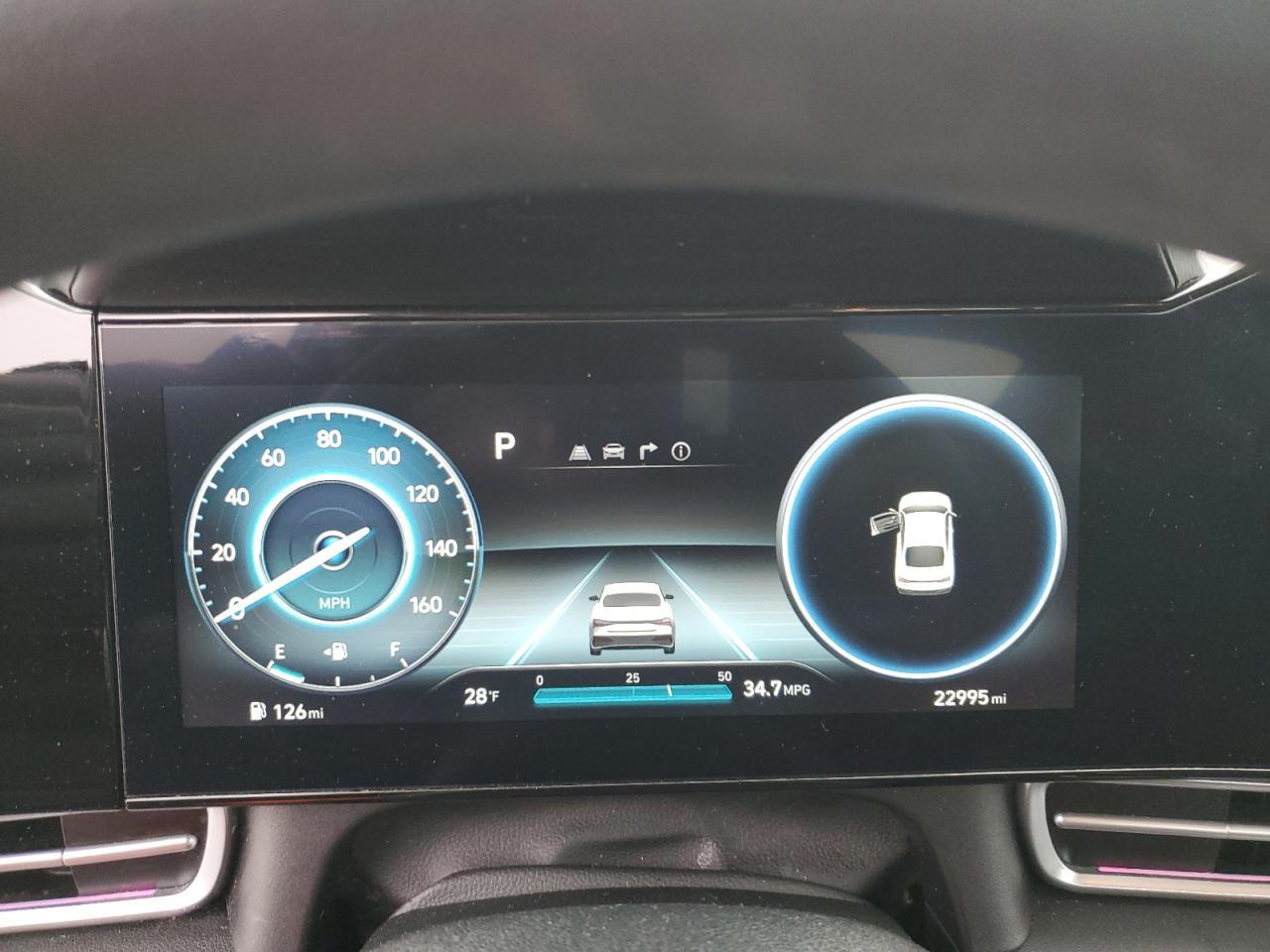 2024 Hyundai Elantra - Image 9