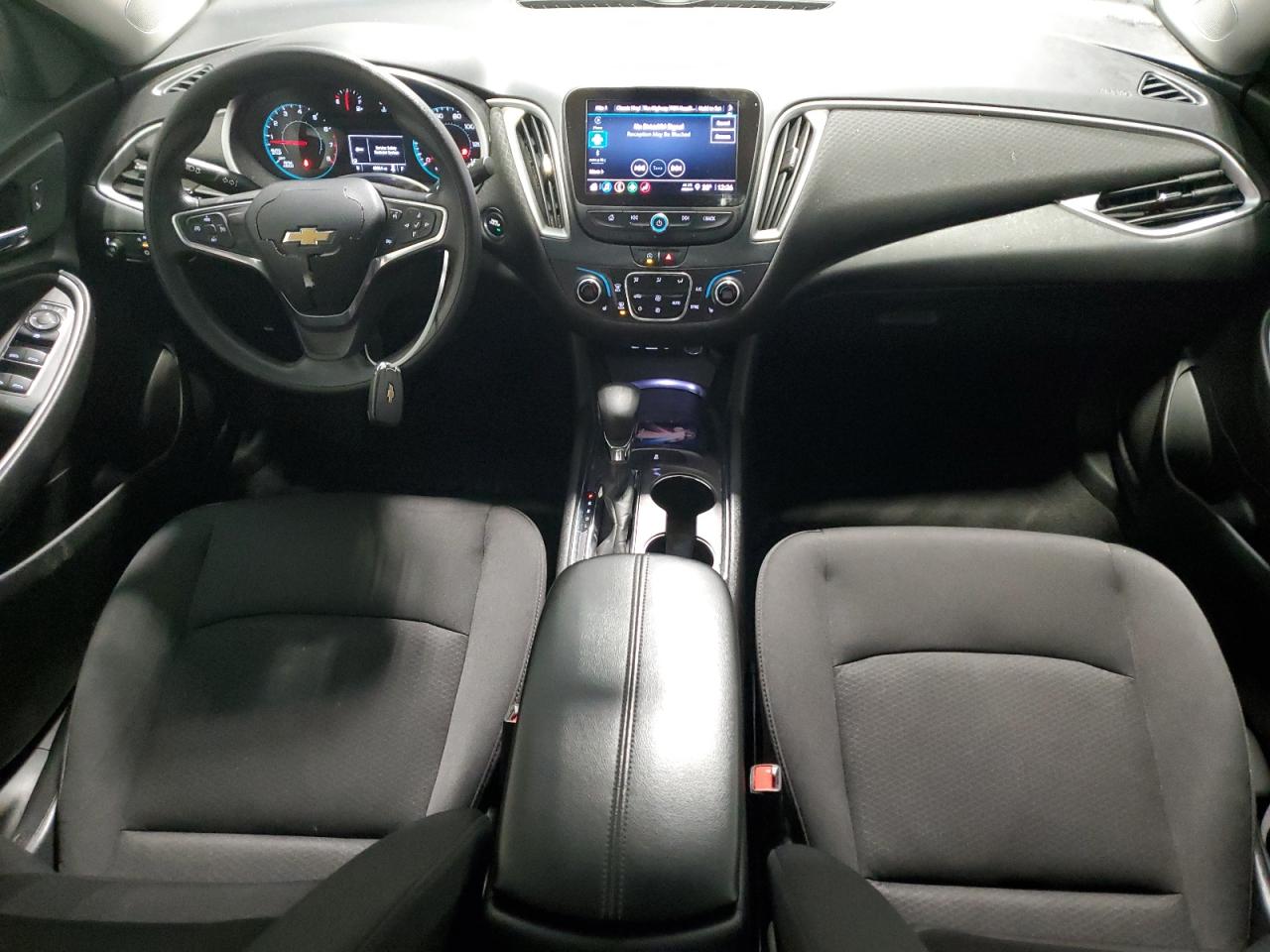 2022 Chevrolet Malibu - Image 8
