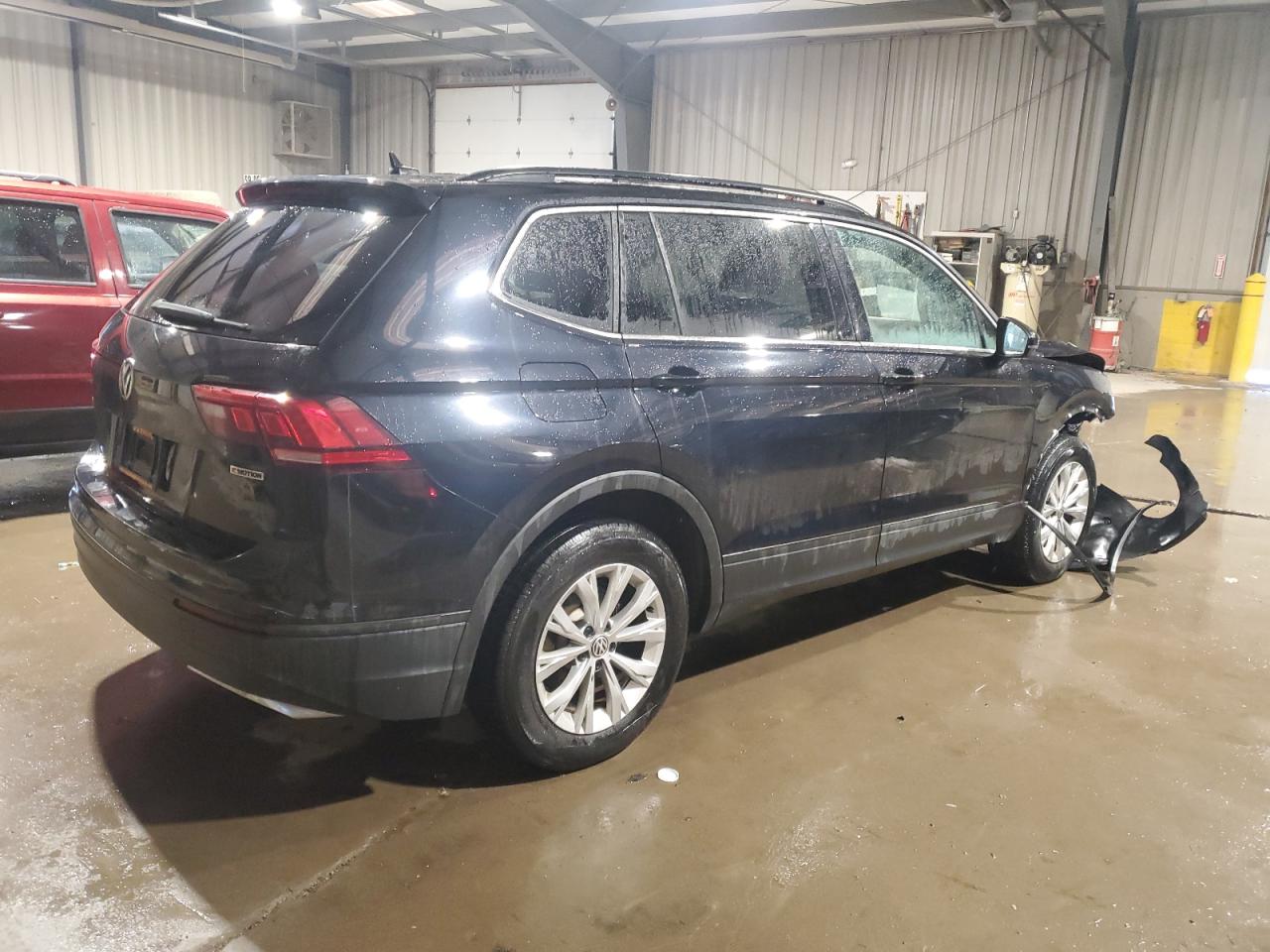2019 Volkswagen Tiguan - Image 3
