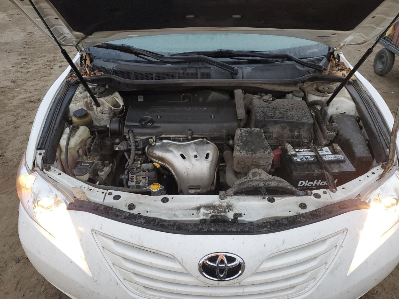 2009 Toyota Camry - Image 11
