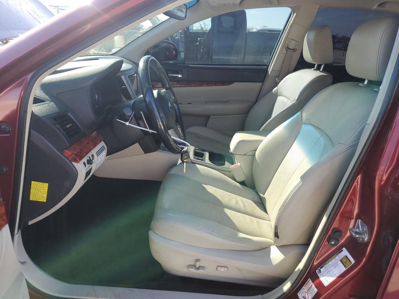 2011 Subaru Outback - Image 7