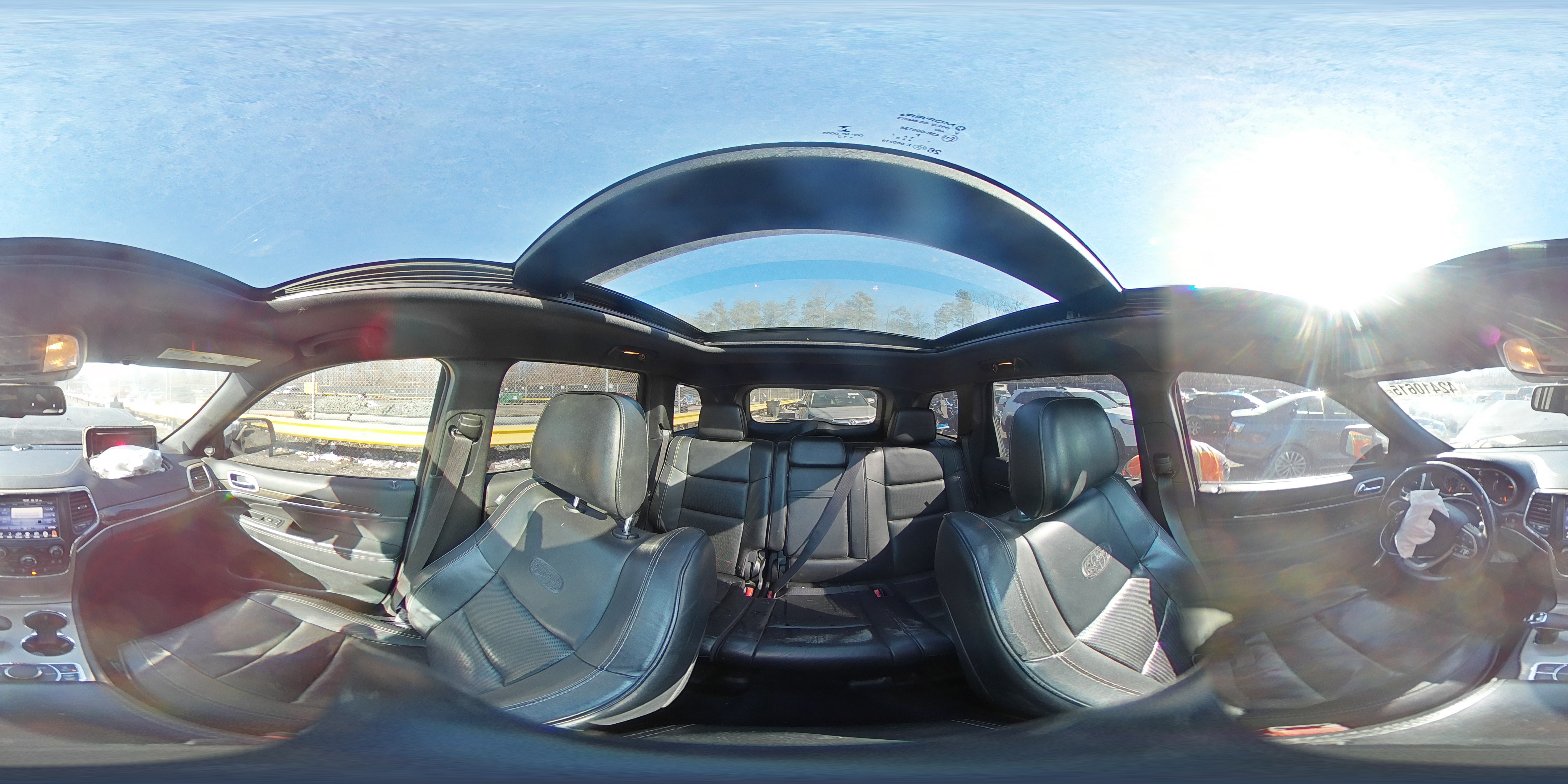 2014 Jeep Grand Cherokee - Image 13