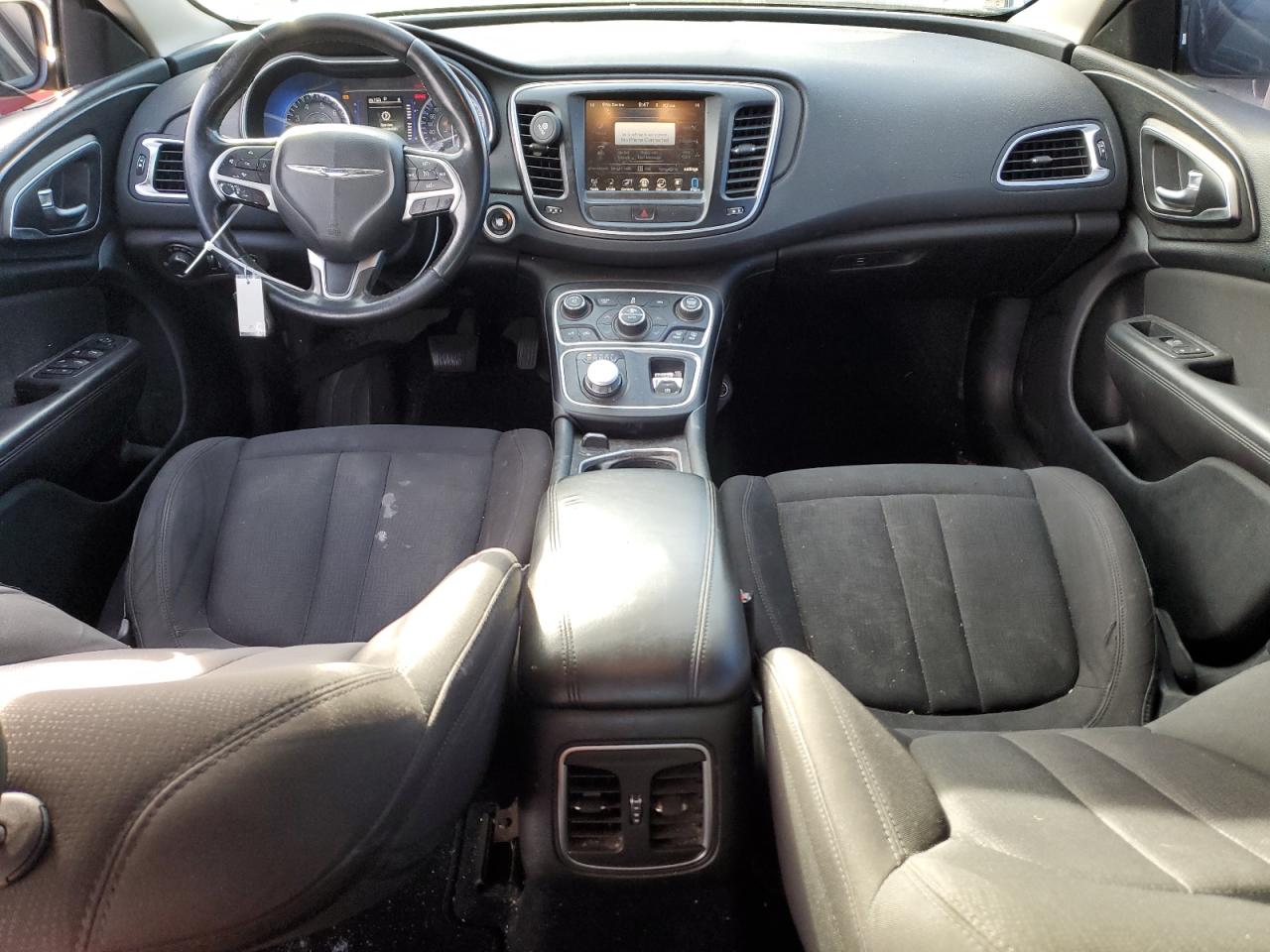 2015 Chrysler 200 - Image 8