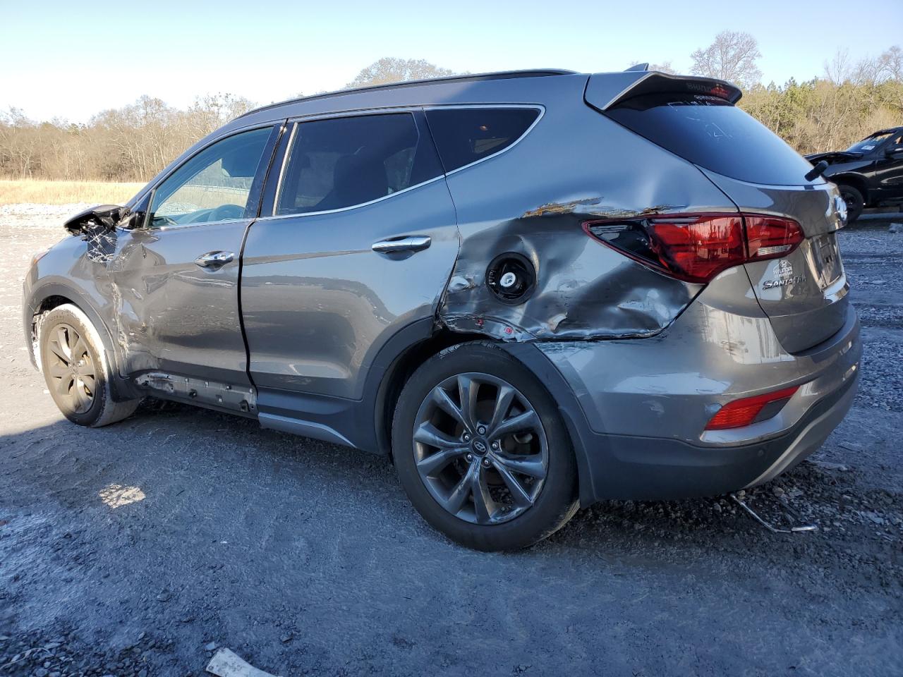 2018 Hyundai Santa Fe - Image 2