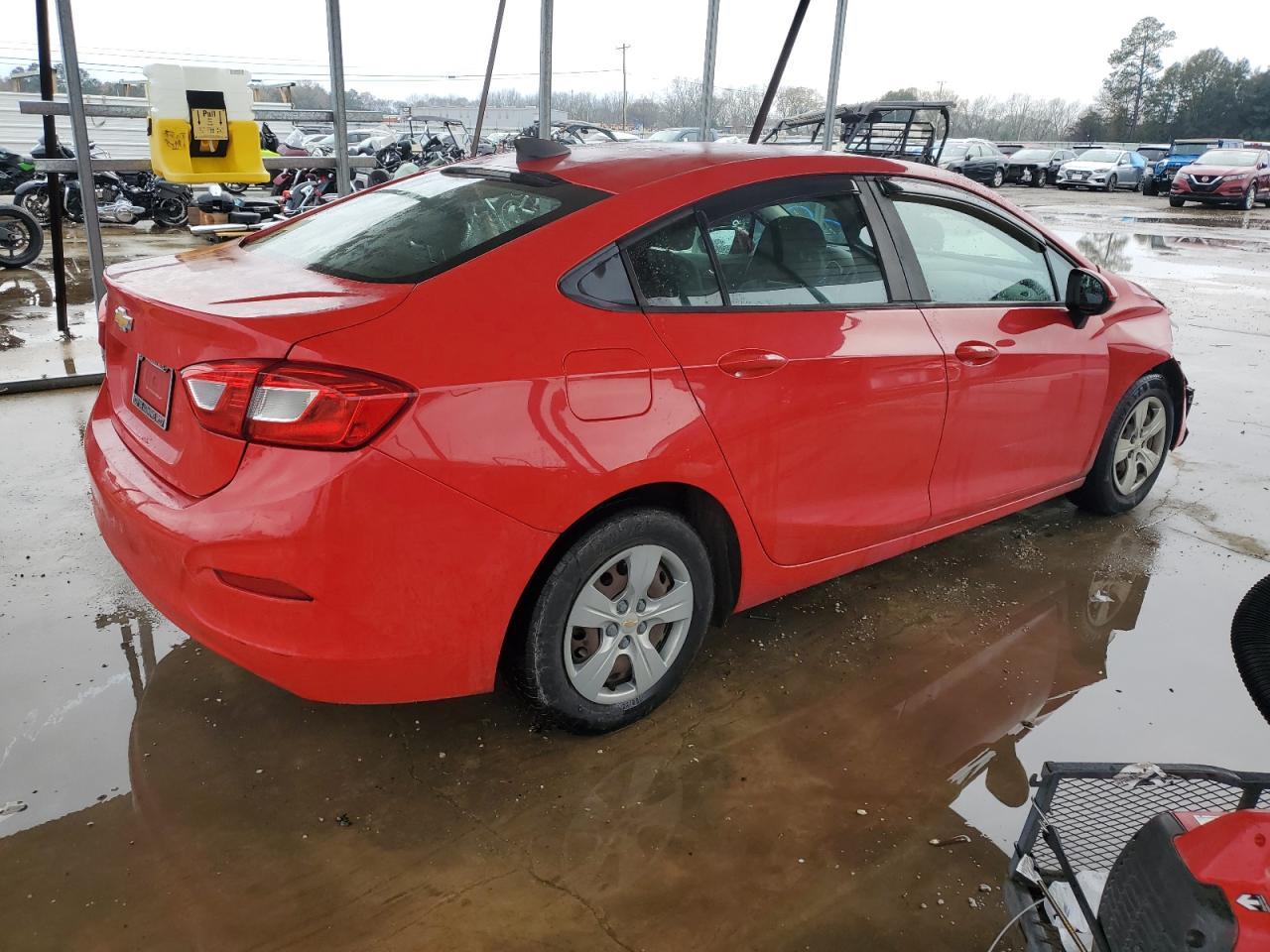 2018 Chevrolet Cruze - Image 3