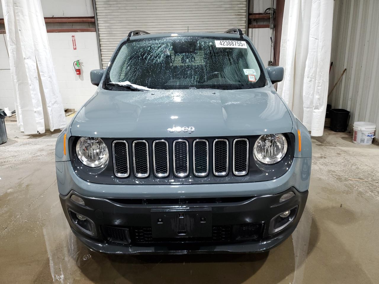 2016 Jeep Renegade - Image 5