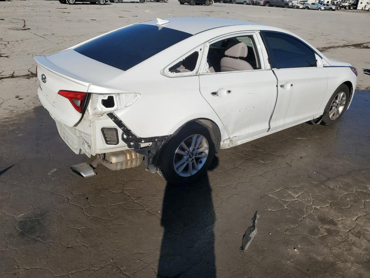 2015 Hyundai Sonata - Image 3