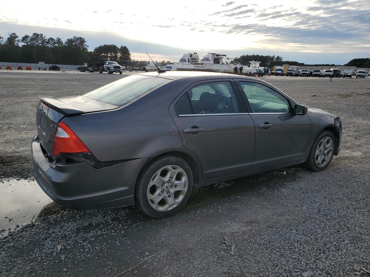 2011 Ford Fusion - Image 3