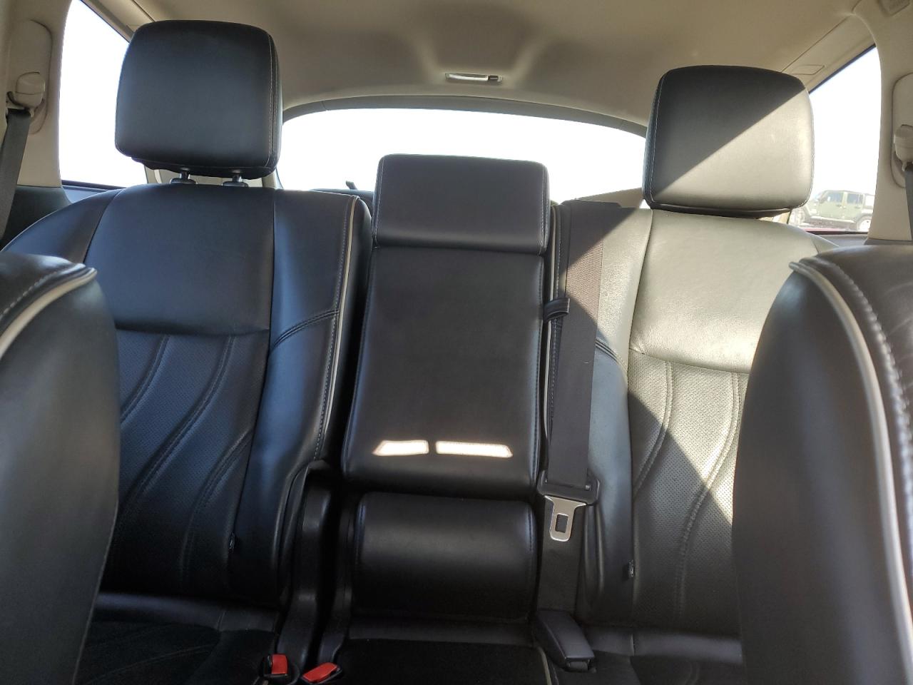 2018 Infiniti QX60 - Image 10