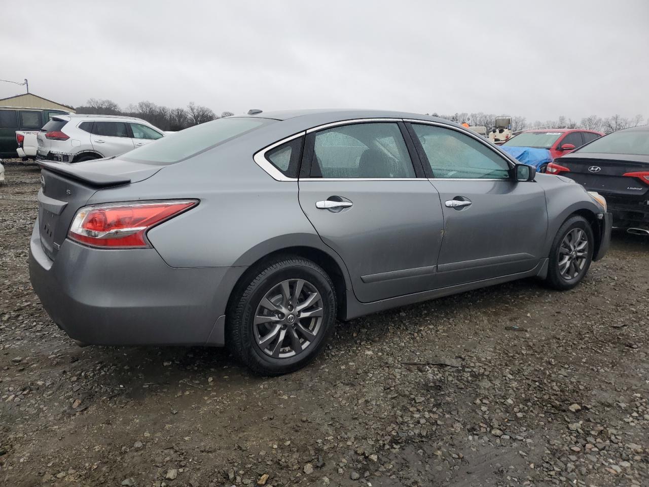 2015 Nissan Altima - Image 3