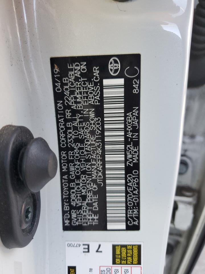 2019 Toyota Prius - Image 12