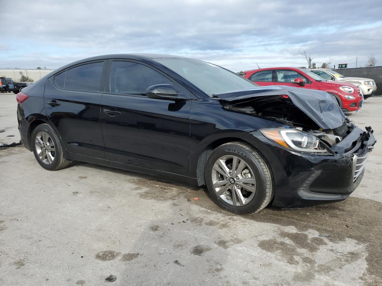 2017 Hyundai Elantra - Image 4