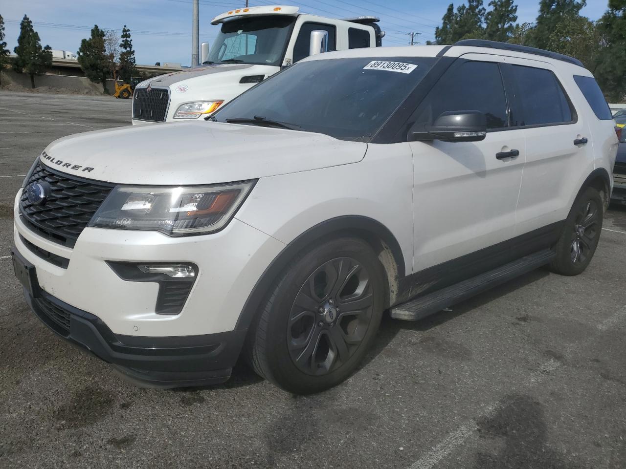 2018 Ford Explorer - Image 1