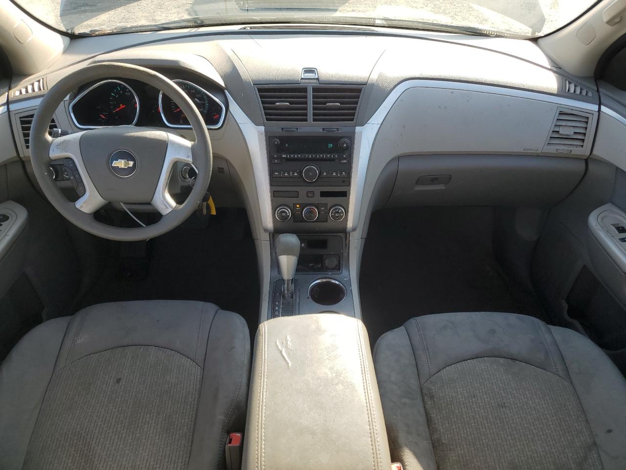 2012 Chevrolet Traverse - Image 8