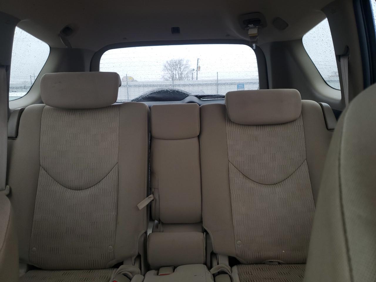 2011 Toyota RAV 4 - Image 10