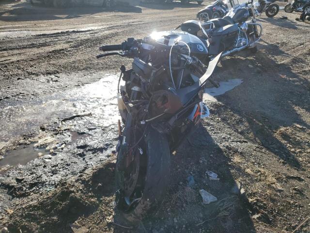 2017 YAMAHA YZFR1 