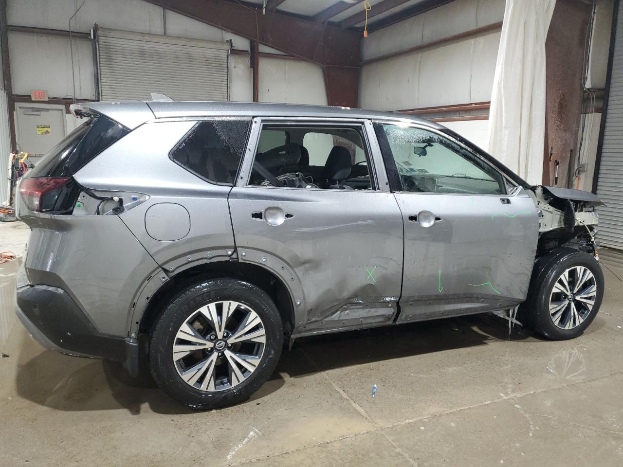 2021 Nissan Rogue - Image 3